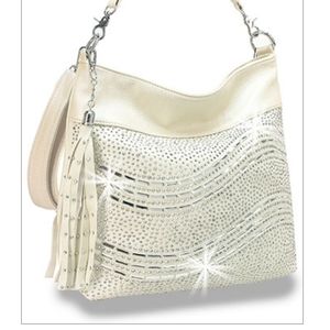 Beautiful Pearl Color Rhinestone Bag